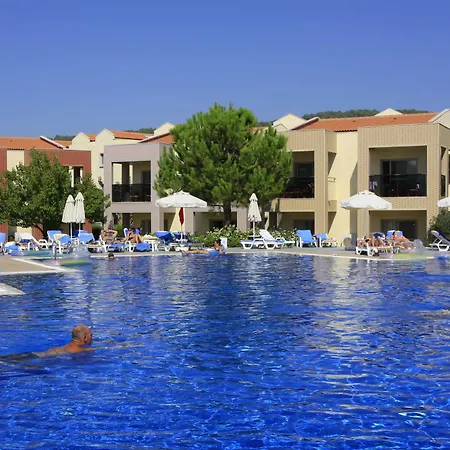 Suntopia Tropical 4*