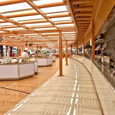 Suntopia Tropical Hotel 4*